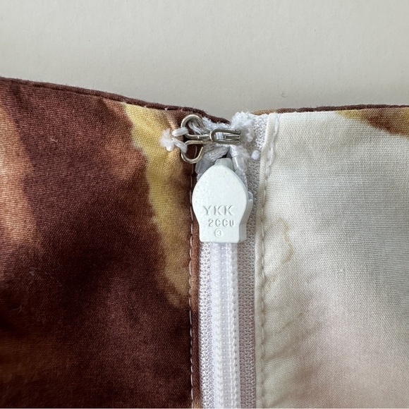 Talbots fit  & flare dress, sleeveless, scoop neck, stretch cotton, floral - Picture 13 of 16